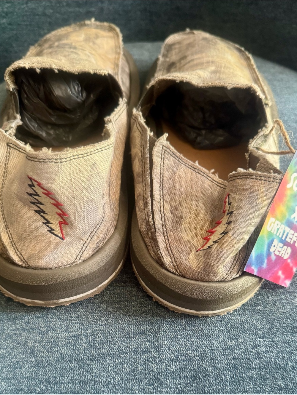 Sanuk Men's Slip-On Loafers in Tan and Brown Tie-Dye - Picture 4 of 7
